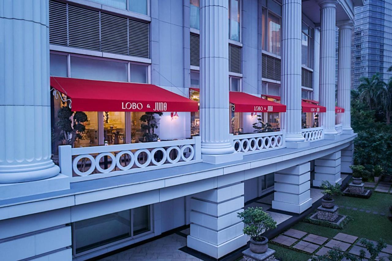 The ritz carlton jakarta mega kuningan hotel